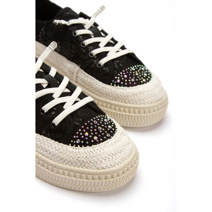 Lacy Siyah Dantelli Taşlı Rahat Taban Günlük Ayakkabı