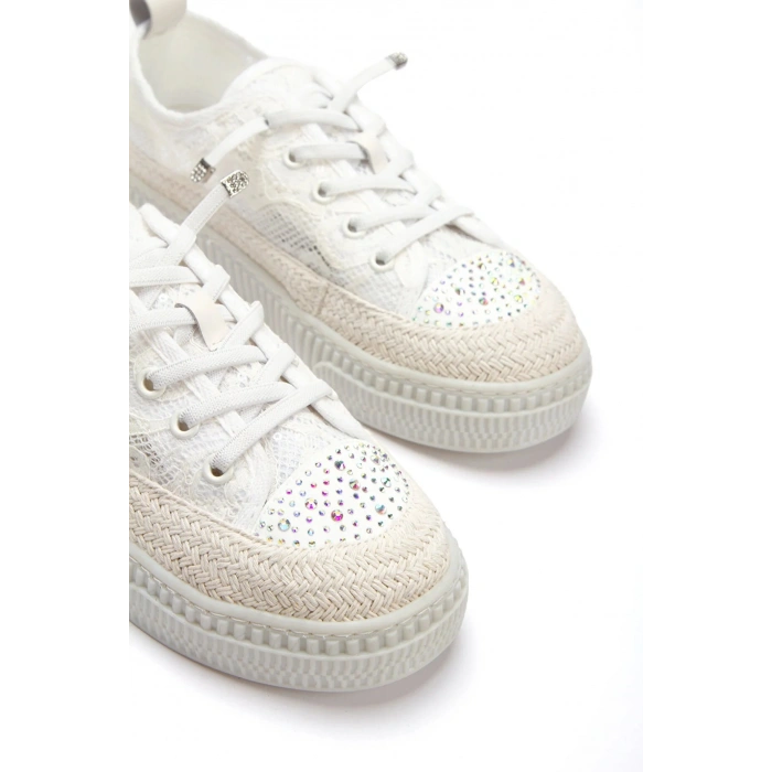 Lacy Beyaz Dantelli Taşlı Rahat Taban Günlük Ayakkabı