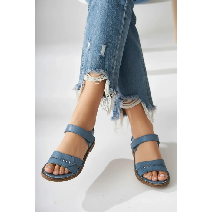 Agna Kadın Hakiki Deri Rahat Mantar Taban Ayarlanabilir Bantlı Sandalet