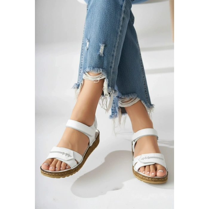 Agna Kadın Hakiki Deri Rahat Mantar Taban Ayarlanabilir Bantlı Sandalet