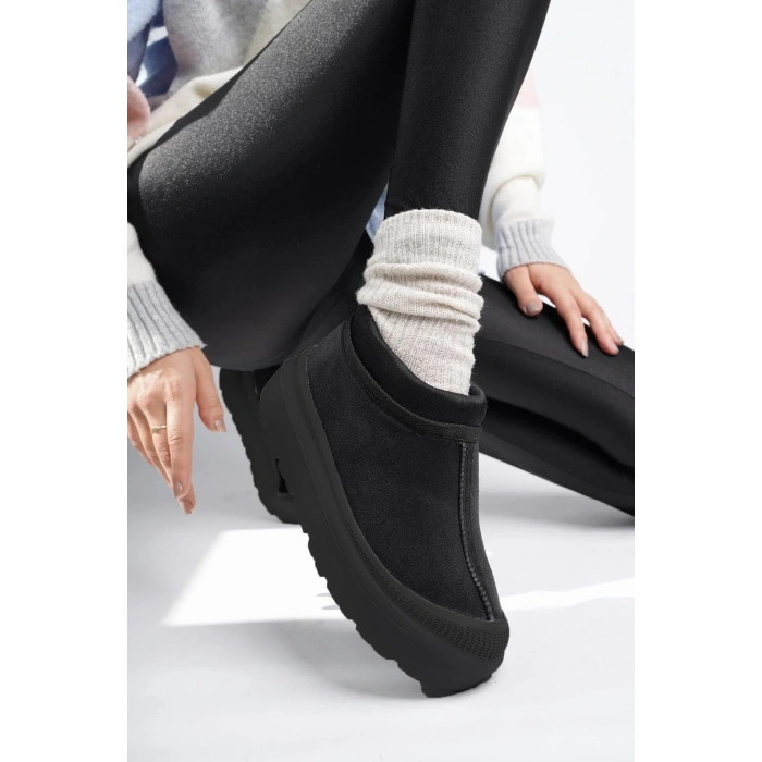 İçi Tüylü Kadın Kışlık Ayakkabı Bot