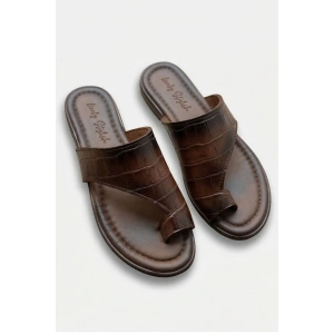 Angela Krokodil Desenli Parmak Arası Terlik