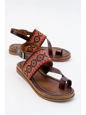 Shila Parmak Arası Çapraz Bant Deri Bodrum Sandalet