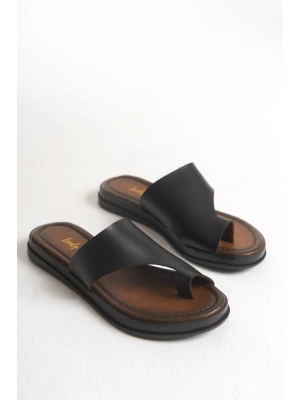 Angela Parmak Arası Deri Terlik