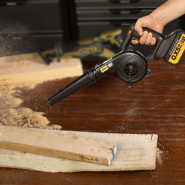 Cat Dx91b 18volt Profesyonel Devir Ayarlı Üfleyici + 5 Parça Aksesuar (akü Dahil Değildir)