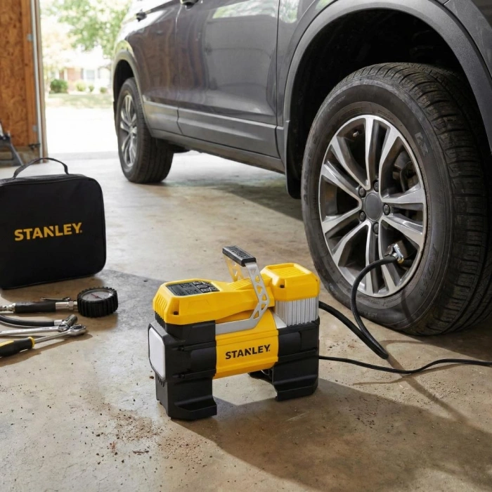 Stanley Sxıf0001 12volt 150 Psı Dijital Basınç Göstergeli Lastik Şişirme Pompası + Led Lamba