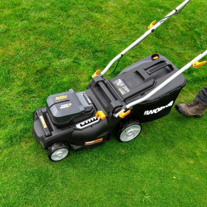 Worx Wg737e 40volt 4.0ah. Li-ion 37cm Profesyonel Kömürsüz Şarjlı Çim Biçme