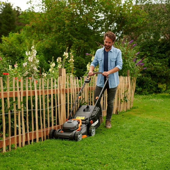 Worx Wg743e 40volt 4.0ah. Li-ion 40cm Profesyonel Şarjlı Çim Biçme