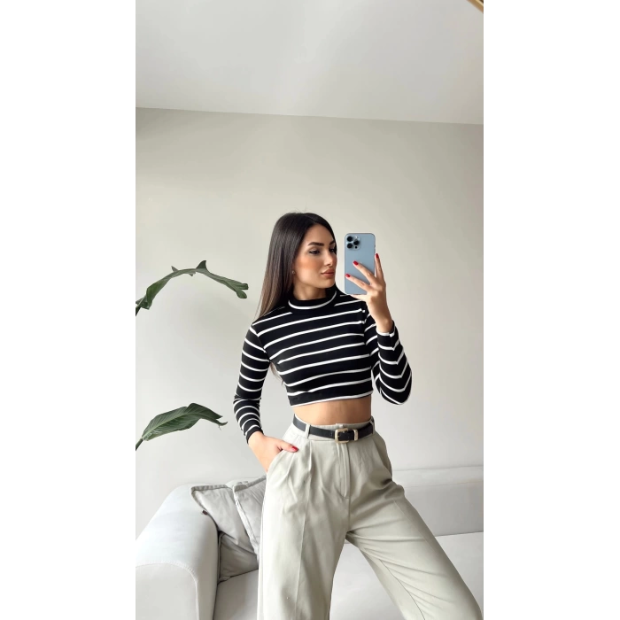 Çizgili Crop Bluz