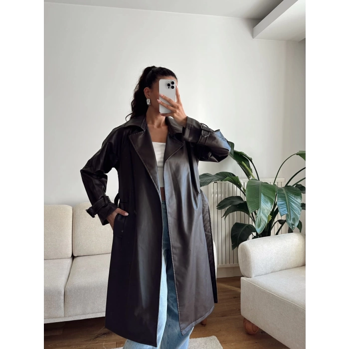 Kuşaklı Oversize Deri Trençkot
