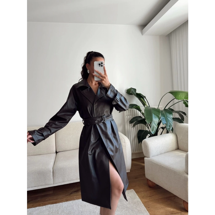 Kuşaklı Oversize Deri Trençkot
