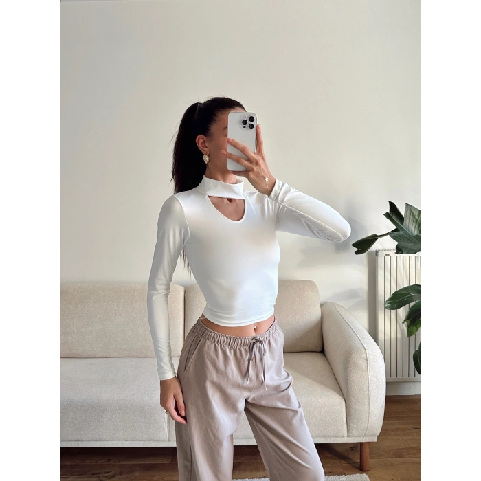 Choker Yaka Crop Bluz - BEYAZ