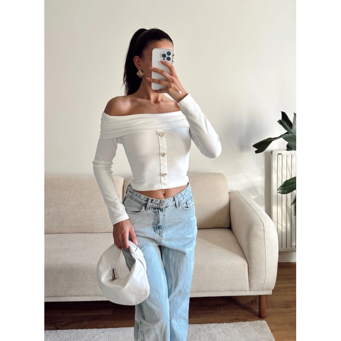 Aksesuar Detay Madonna Crop - BEYAZ