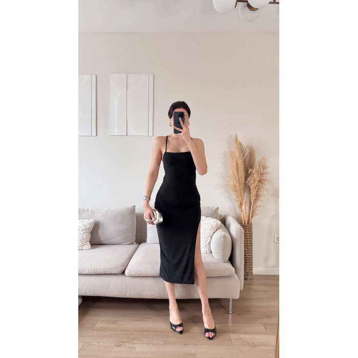 Sırt Dekolte Derin Yırtmaç Elbise - SİYAH