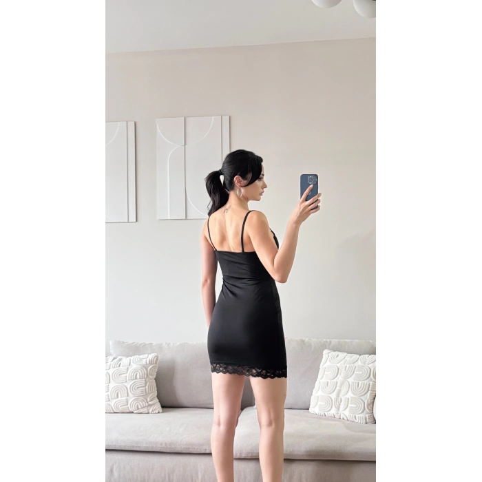 Dantel Detaylı Askılı Elbise - SİYAH