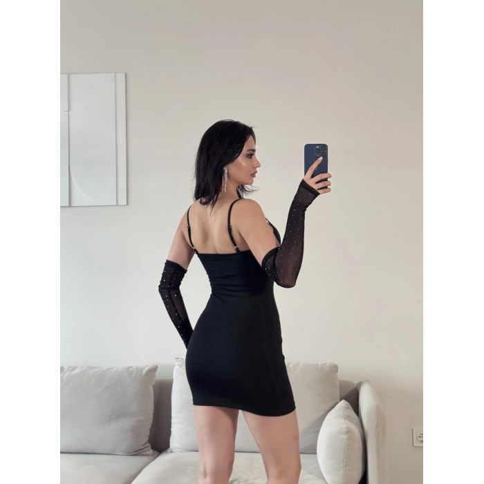 Kolu Taşlı Gloplu Elbise - SİYAH