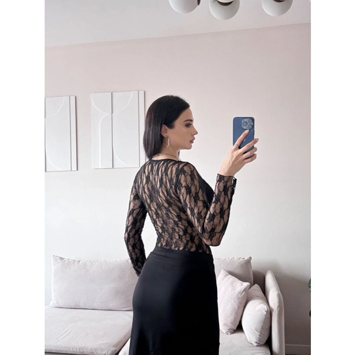 Dantel V Yaka Bodysuit - SİYAH