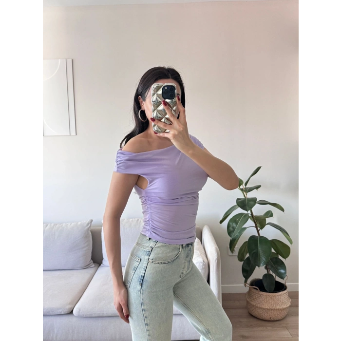 Kayık Yaka Büzgülü Crop - LİLA
