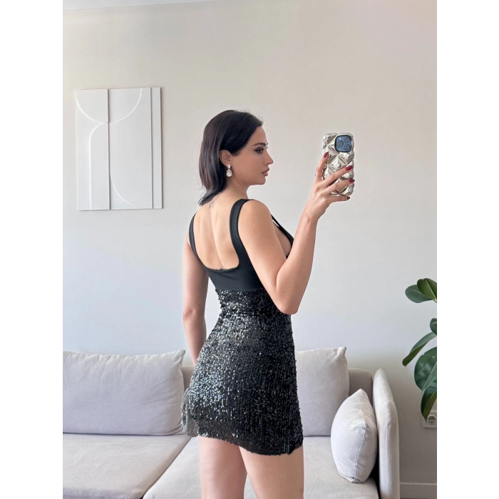 Sırt Kare Payet Elbise - SİYAH