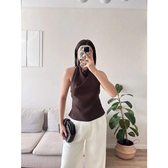 Sırt Dekolte Degaje Bluz - KAHVE