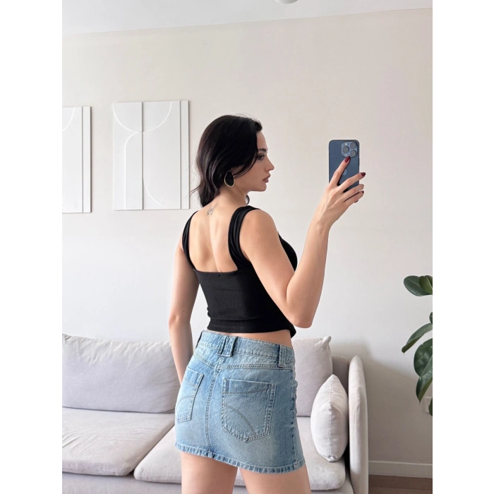 Fiyonklu Garnili Bluz - SİYAH