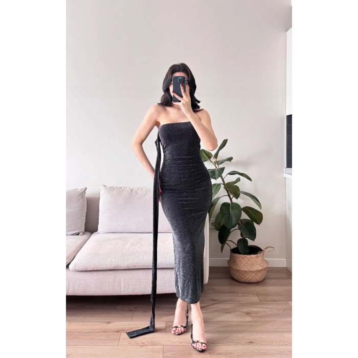 Kuşaklı Straplez Simli Elbise