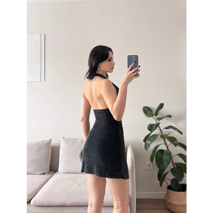 Boyun Geçmeli Simli Elbise - GÜMÜŞ