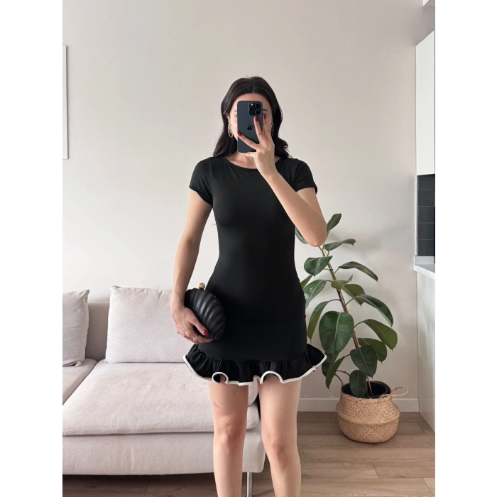 Eteği Fırfır Kısa Kol Elbise