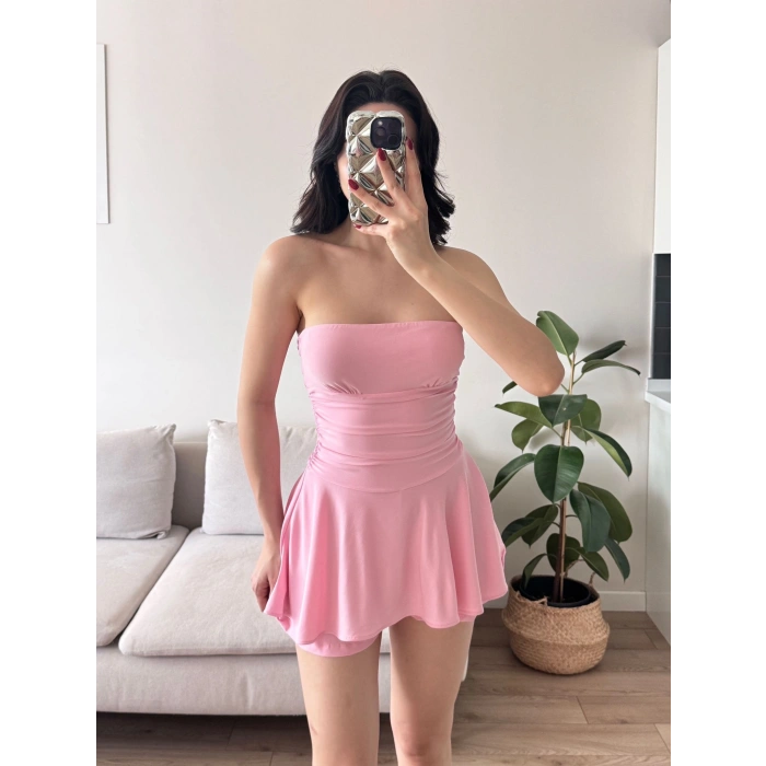 Straplez Volanlı Şortlu Elbise - PEMBE