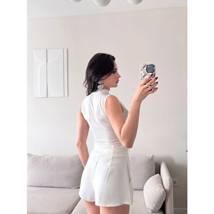 Tül Detay Degaje Crop - BEYAZ