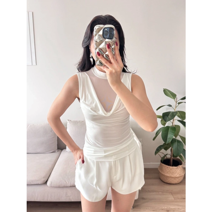 Tül Detay Degaje Crop - BEYAZ