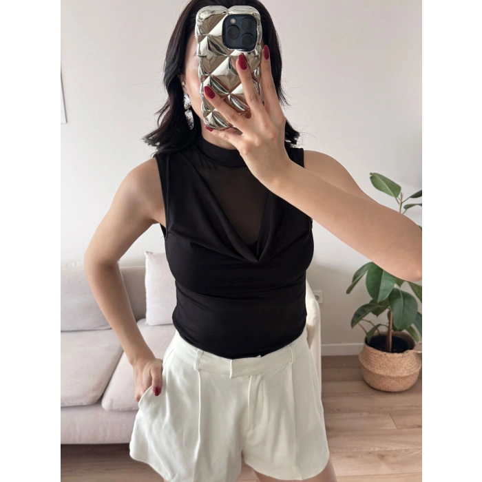 Tül Detay Degaje Crop - SİYAH