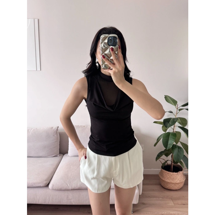 Tül Detay Degaje Crop - SİYAH