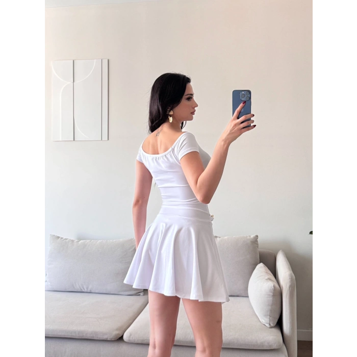 Kayık Yaka Kuşaklı Elbise - BEYAZ