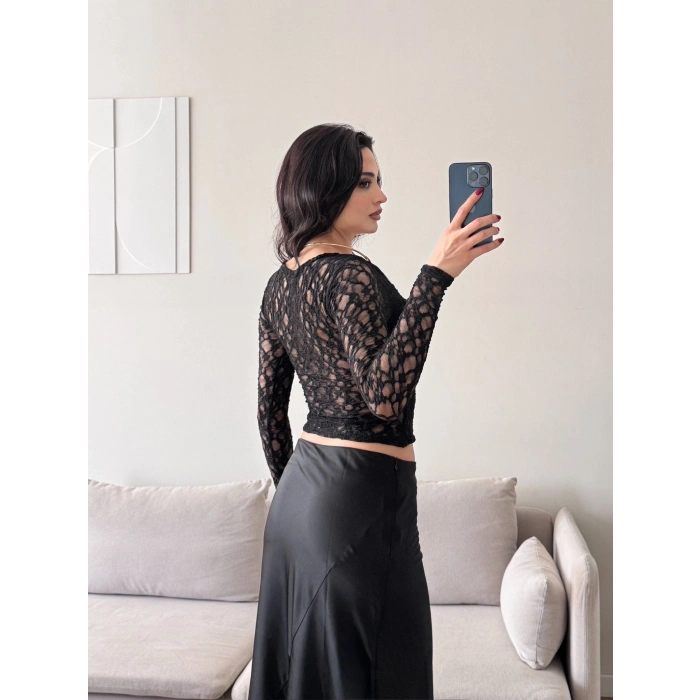 Boyun Aksesuar Dantel Bluz - SİYAH