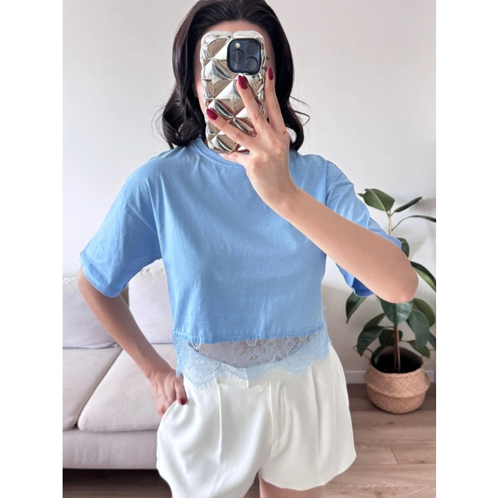 Eteği Dantel Crop T-shirt - MAVİ