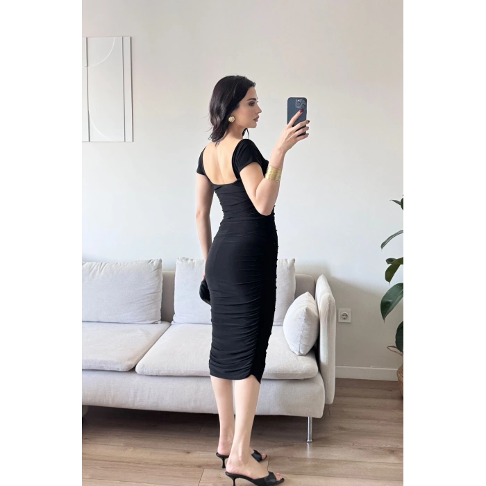 Yan Büzgülü Madona Elbise - SİYAH