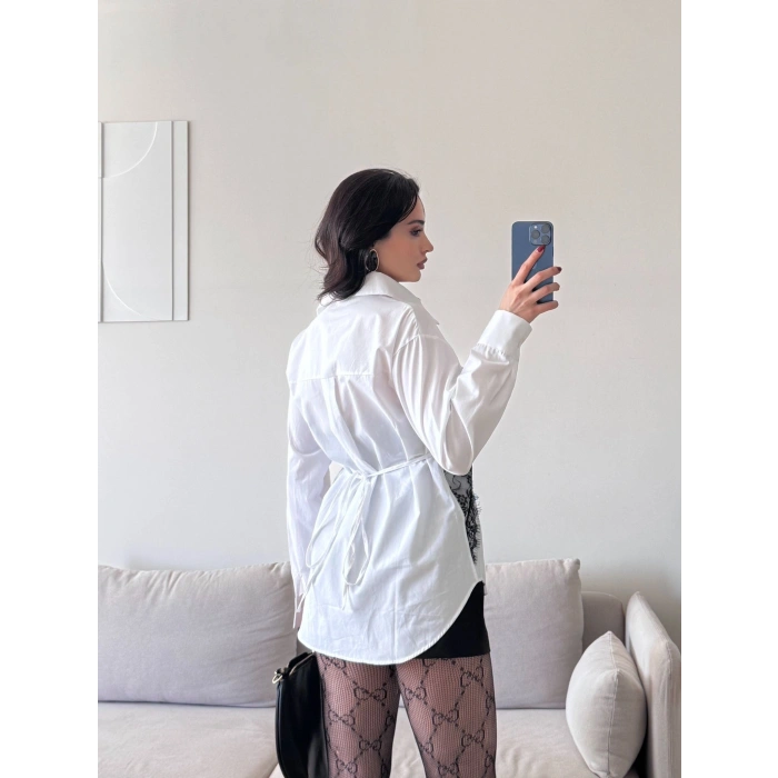 Sırt Bağlamalı Dantel Detay Gömlek - BEYAZ