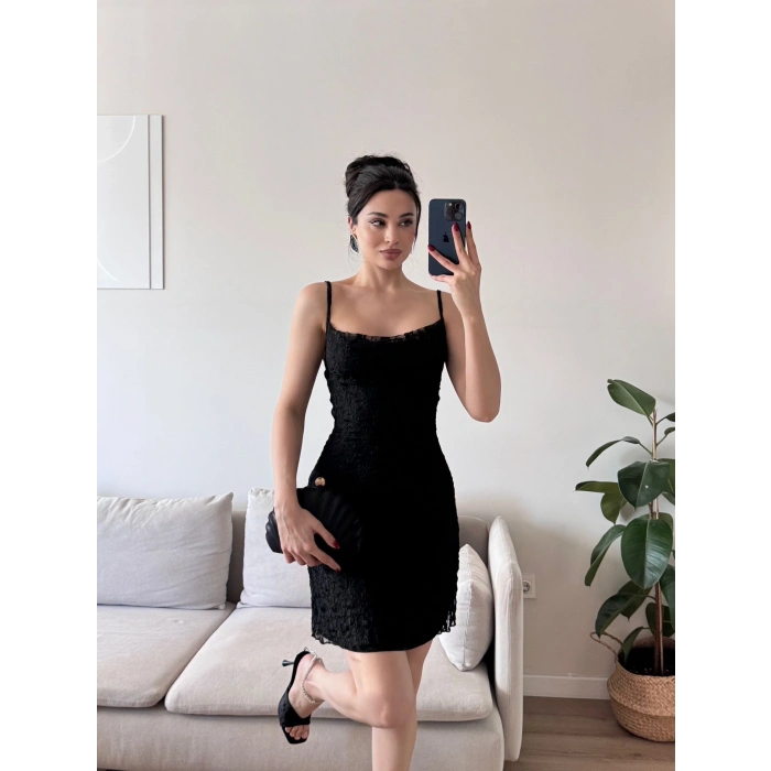 Astarlı İp Askı Dantel Elbise