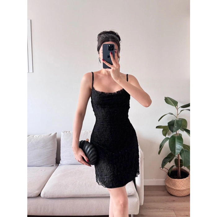 Astarlı İp Askı Dantel Elbise