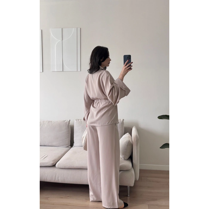 Luna Beli Büzgülü Rahat Kesim İkili Takım - BEJ