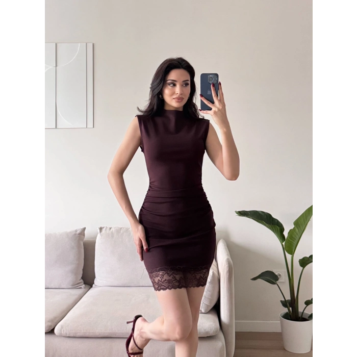 Dantel Detaylı Sırt Fermuar Mini Elbise - KAHVE