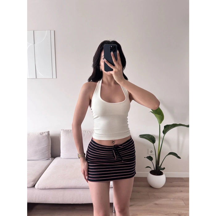 Boyun Geçmeli Crop - BEYAZ