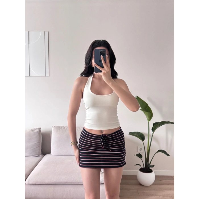 Boyun Geçmeli Crop - BEYAZ