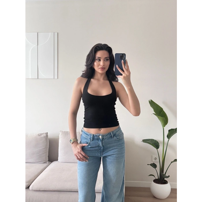 Boyun Geçmeli Crop - SİYAH