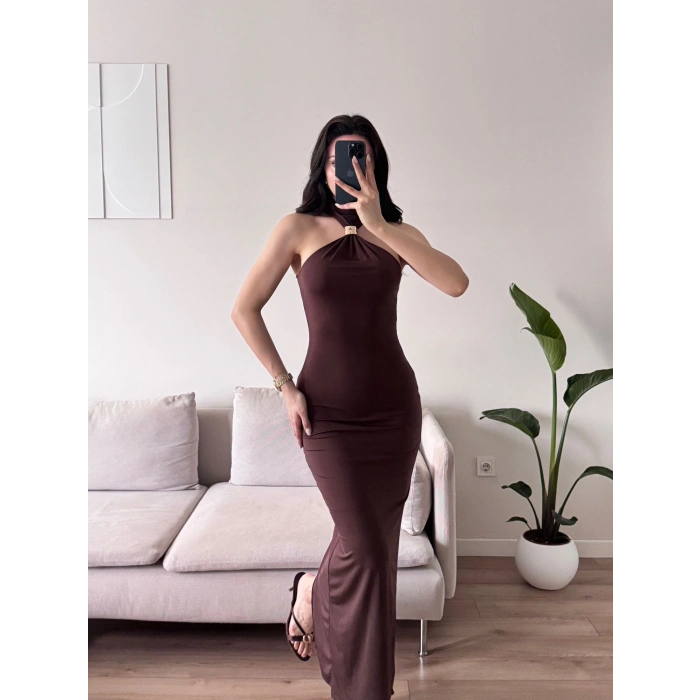 Yırtmaç Detay Aksesuarlı Elbise - KAHVE