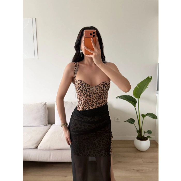 Bel Korse Eteği Tül Elbise - LEOPAR