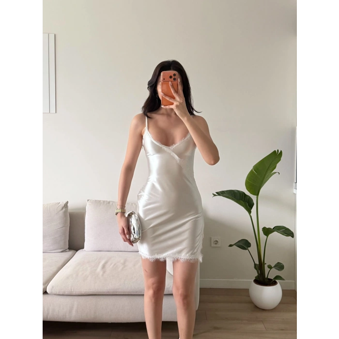 Dantel Detay Askılı Saten Elbise - BEYAZ