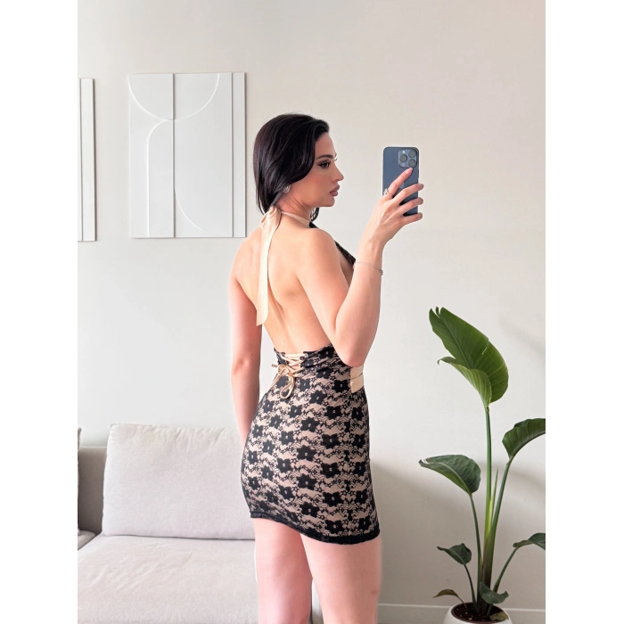 Biyeli Boyun Bağlamalı Elbise - SİYAH