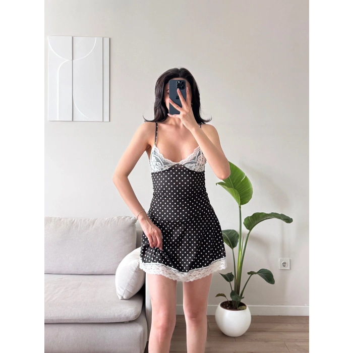 Puantiyeli Dantel Detay Elbise - SİYAH